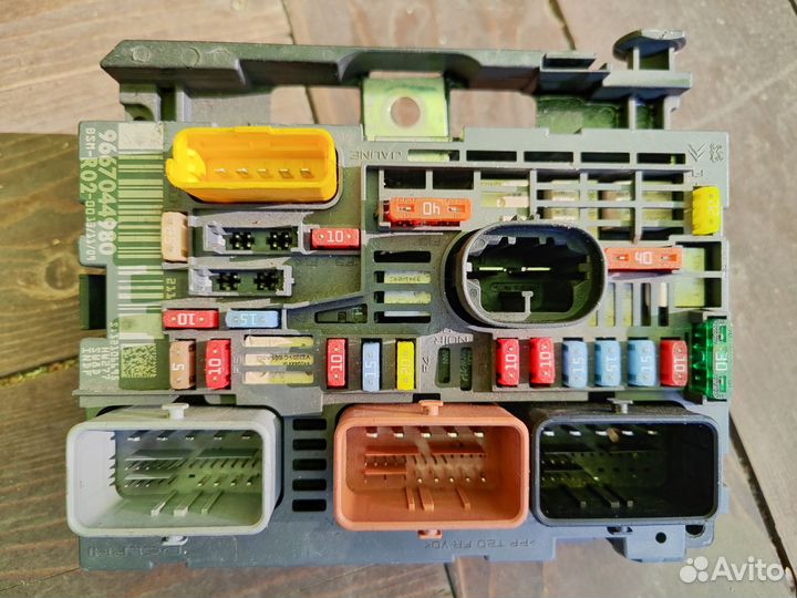 Блок предохранителей BSM R02