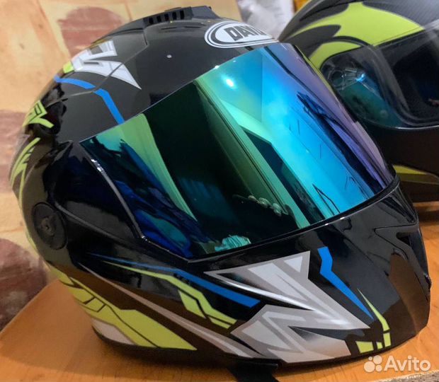 Мотоциклетный шлем