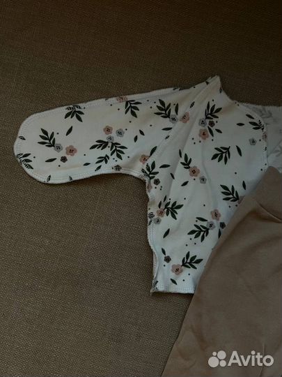 Пакет фирменных вещей на девочку 56 размера