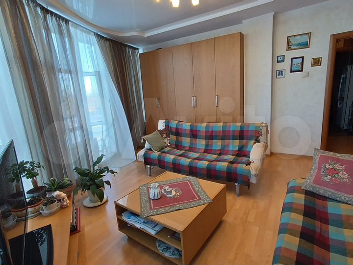 3-к. квартира, 94,5 м², 4/7 эт.