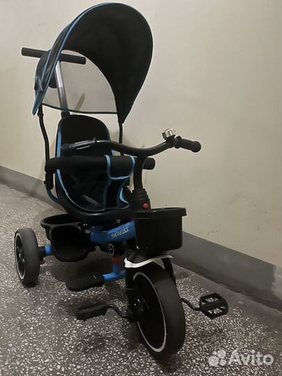 Детский велосипед с родительской ручкой