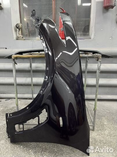 Крыло Infiniti fx37