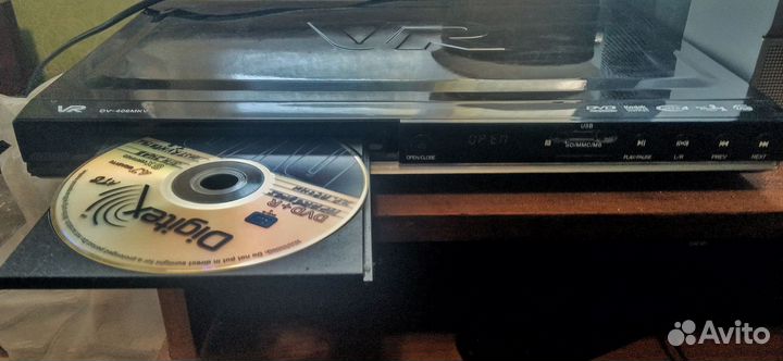 DVD плеер с караоке VR