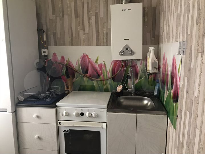 3-к. квартира, 60 м², 1/5 эт.