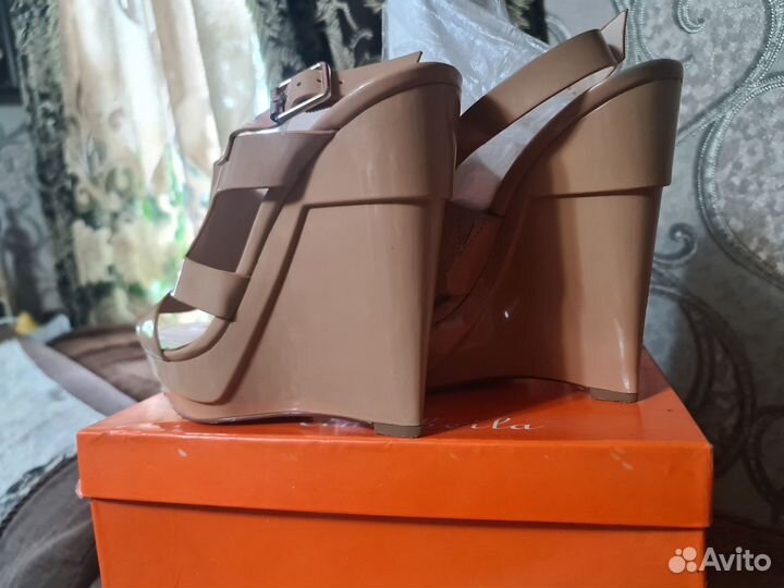 Босоножки