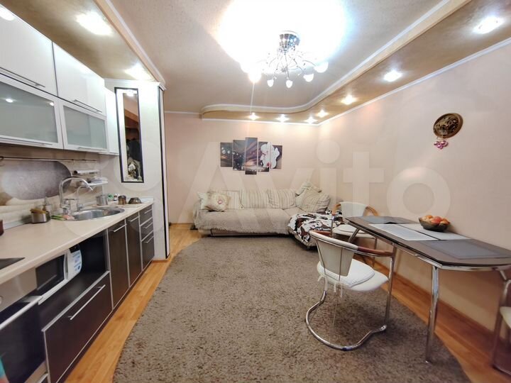 2-к. квартира, 53 м², 4/5 эт.