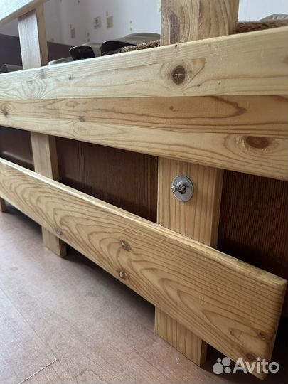 Защитный барьер для взрослой кровати