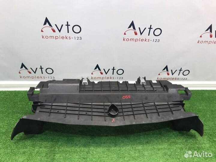 Воздуховод радиатора Mercedes-Benz E-350 W212