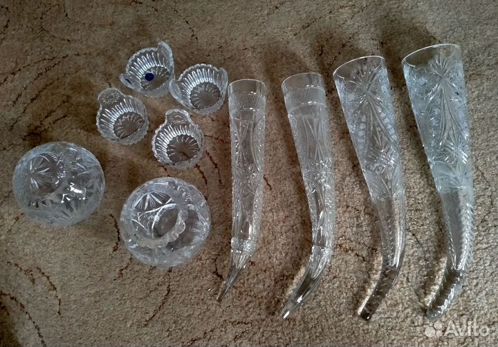 Хрустальная посуда, вазы