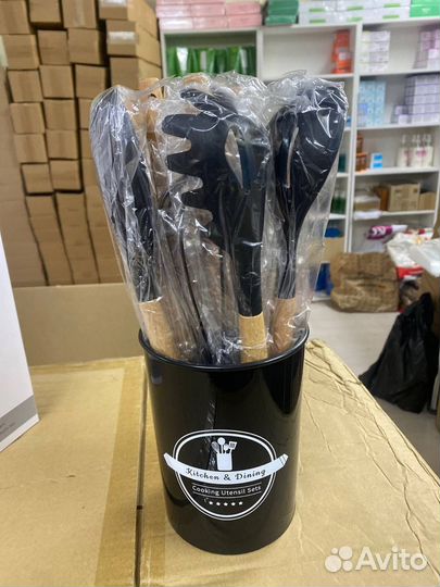 Кухонный набор из 11 предметов, помятая коробка