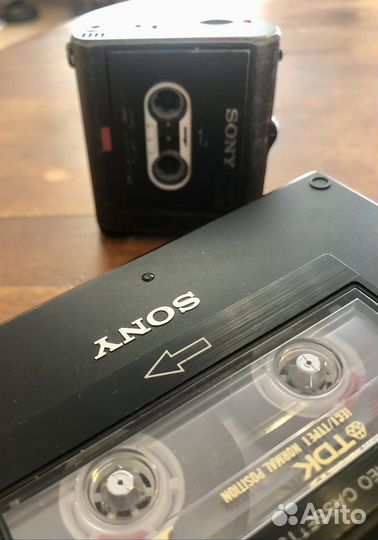 Самый маленький в мире магнитофон Sony M-909