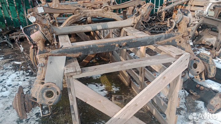 Задняя балка volkswagen golf 4