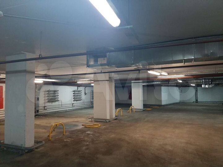Машиноместо, 15 м²