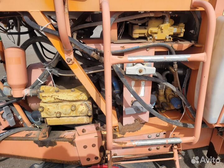 Опрыскиватель Jacto Advance 3000, 2002