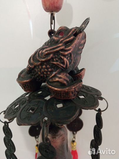 Китайский денежный колокольчик