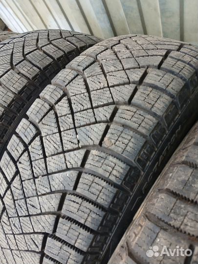 Pirelli Ice Zero 195/65 R15 95T