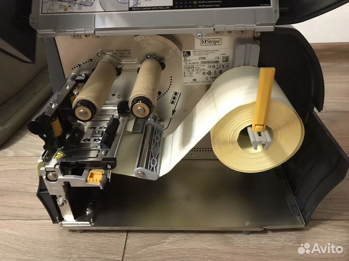 Термопринтер этикеток Zebra ZT230