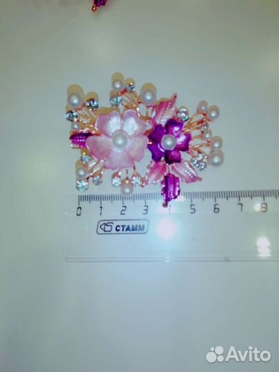 Заколка для волос на праздник