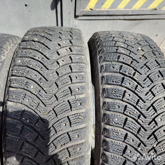 Michelin X-Ice North 215/65 R16