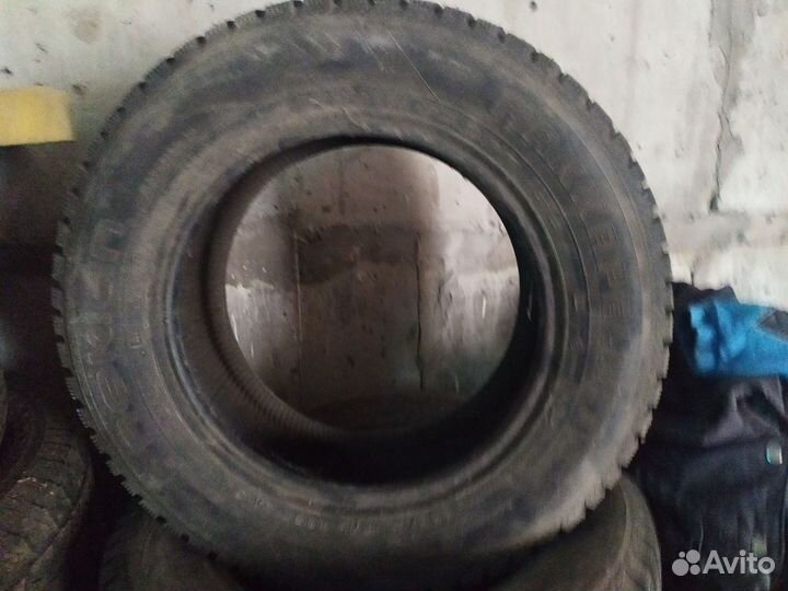 Nokian Tyres Hakkapeliitta 4 235/60 R16 100T