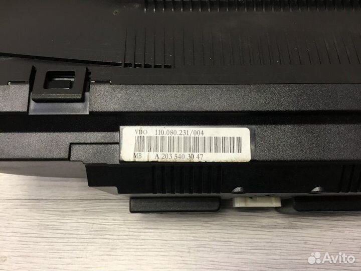 Щиток приборов Mercedes-Benz C-Class 2.2 2003