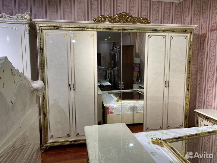 Шкаф 6-и дверный с зеркалами Катя беж