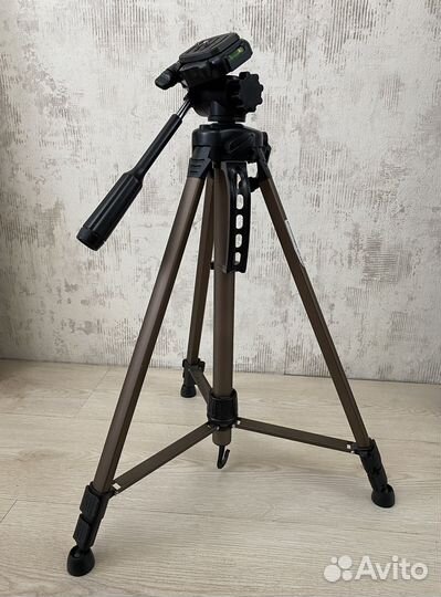 Фотоаппарат Nikon d5100, сумка, штатив