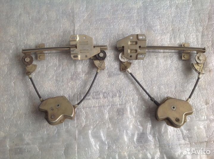 Задний стеклоподъемник Ваз 2109 21099 2114 2115