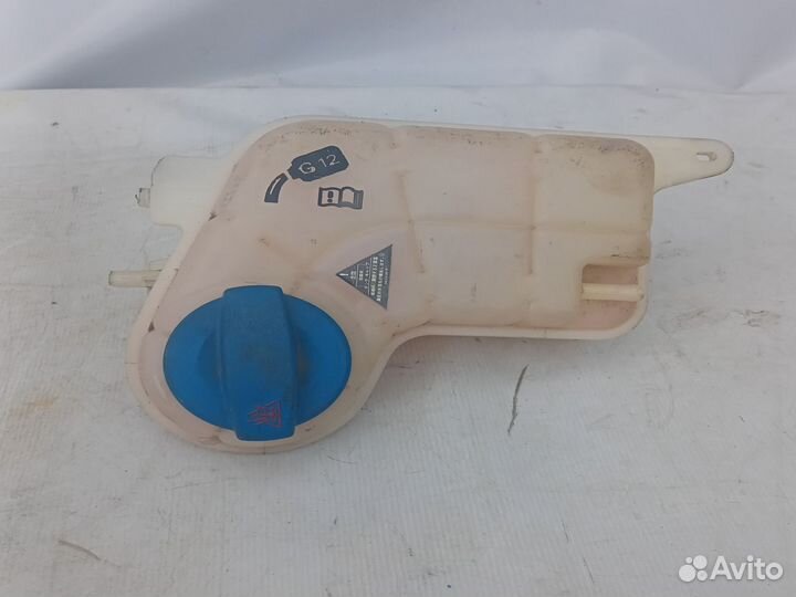 Бачок расширительный Audi A6 C6