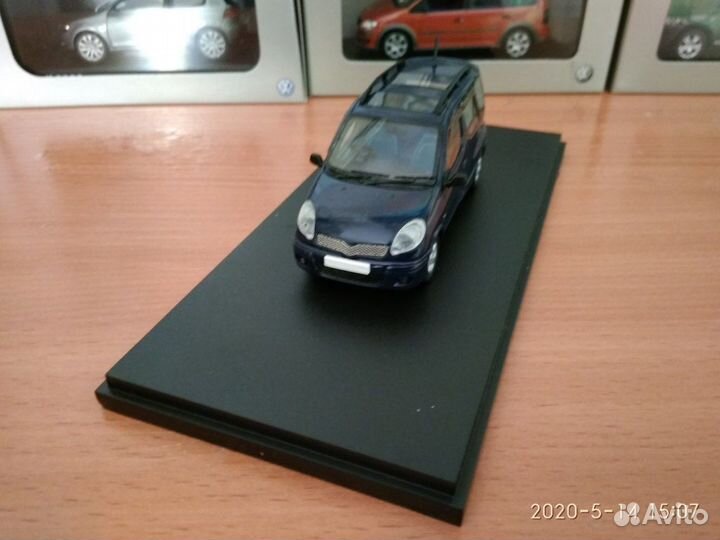 Toyota Funcargo/Echo Verso 1/43