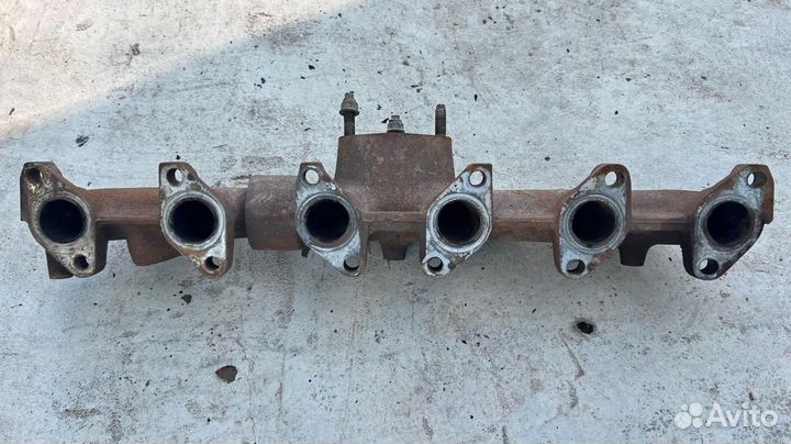 Выпускной коллектор Toyota Land Cruiser