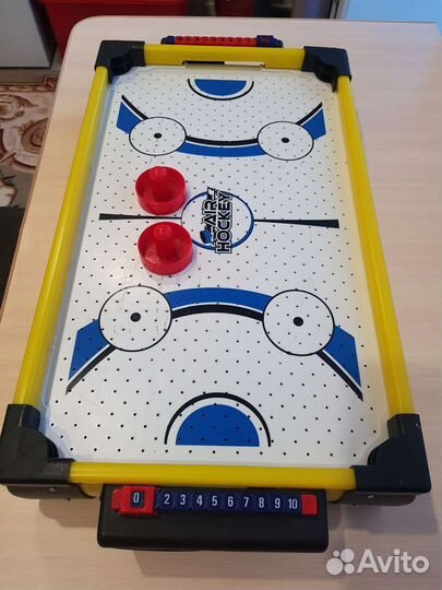 Настольный аэрохоккей