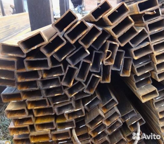 Профильная труба 40x20х1,5. Металлопрокат
