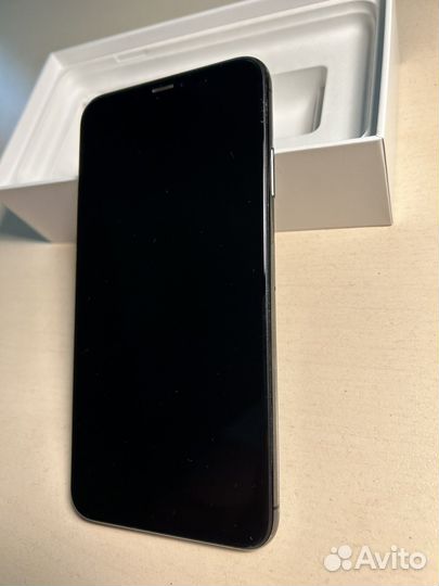 iPhone Xs Max, 64 ГБ