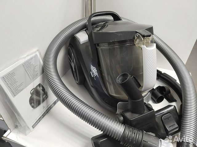 Пылесос с контейнером для пыли Tefal TW4826EA