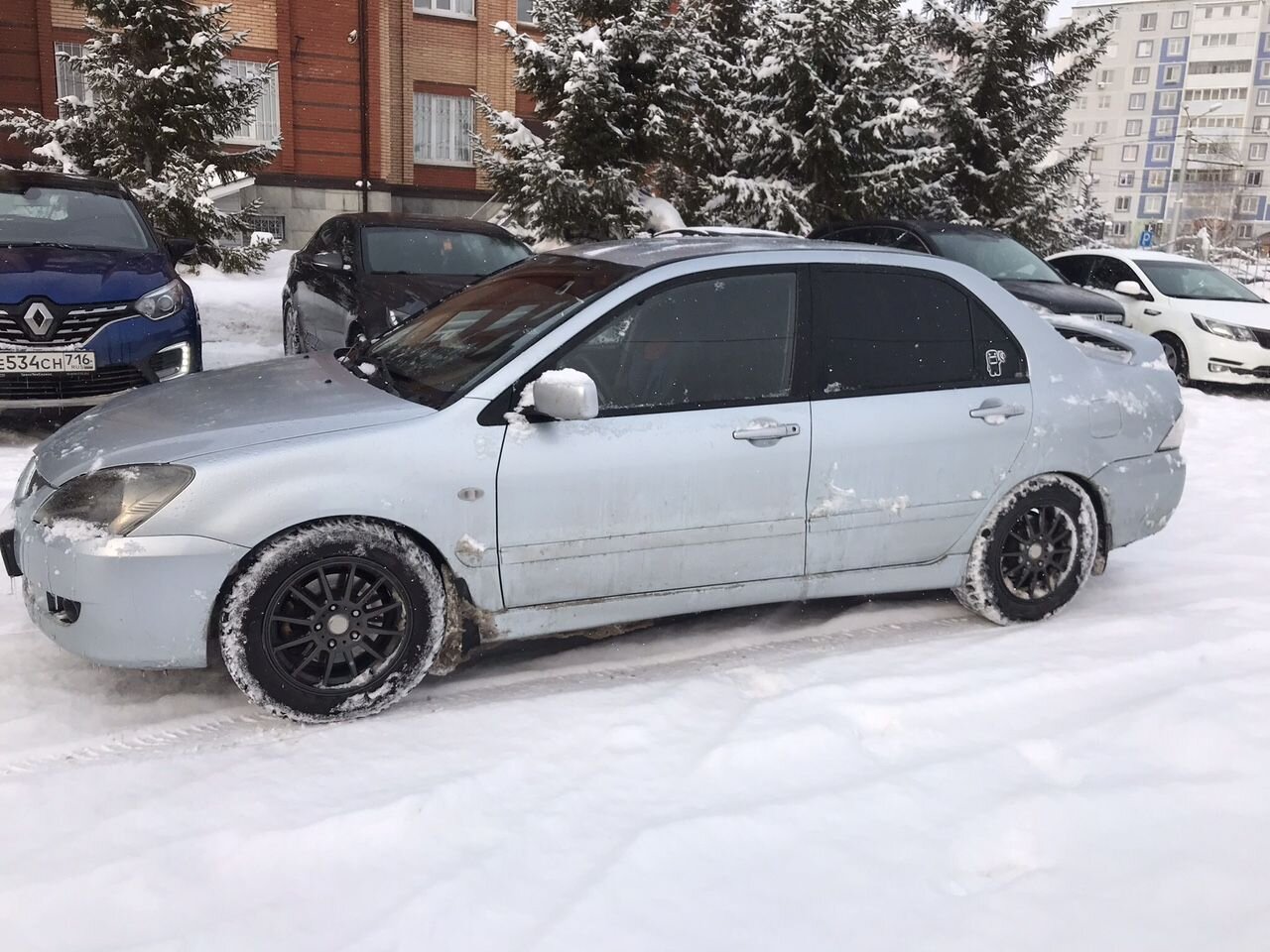 Mitsubishi Lancer: фото владельца
