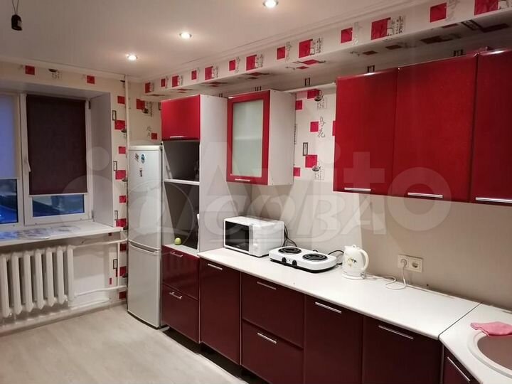 2-к. квартира, 66 м², 1/10 эт.