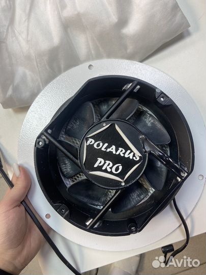 Маникюрная вытяжка