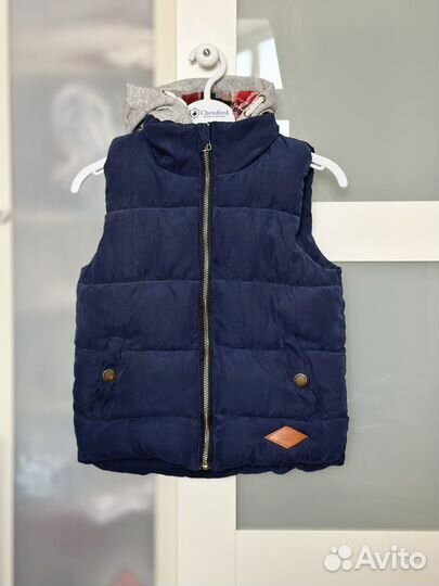 Детская жилетка и шапка