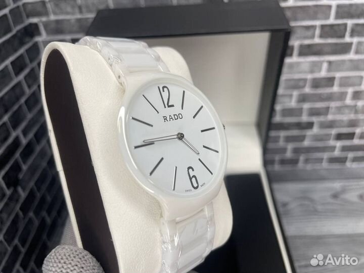 Часы женские rado