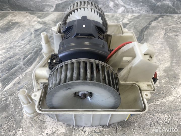 Моторчик печки mercedes w222 под восстановление
