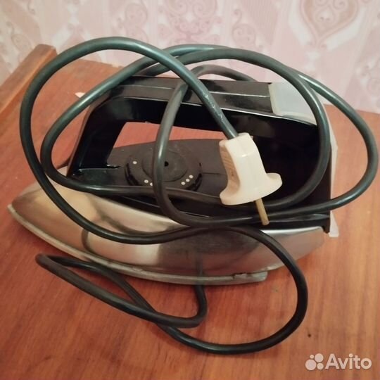Утюг советский