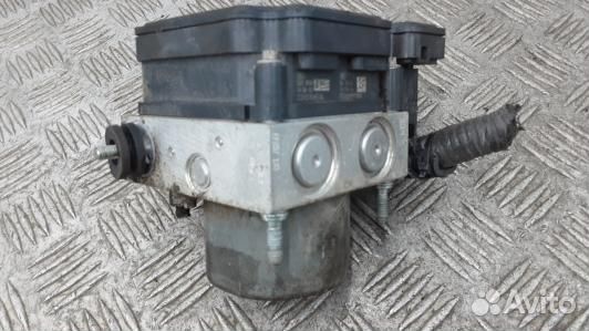 Блок ABS nissan qashqai J11 (TKR03KW01)