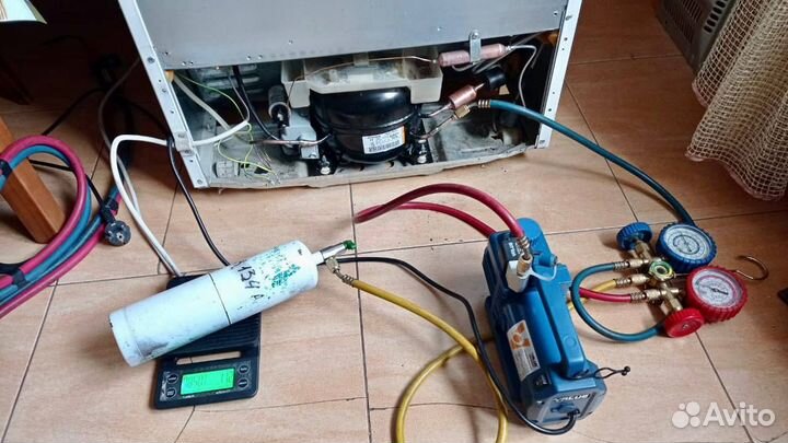 Ремонт холодильников Ремонт стиральных машин