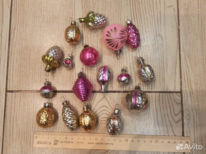 Игрушки новогодние начала 20 века и 60-ых годов