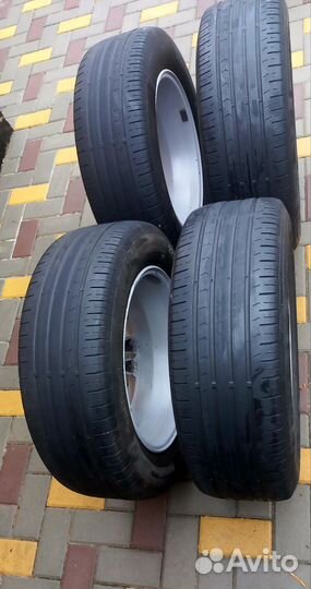 Continental ContiPremiumContact 5 225/60 R17 99V