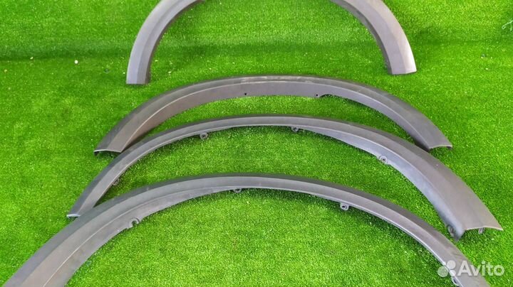 Фендеры Комплектом 4шт Volvo Xc90 B5254T2 2006