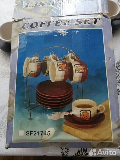 Набор чашек для кофе. Подставка для губки