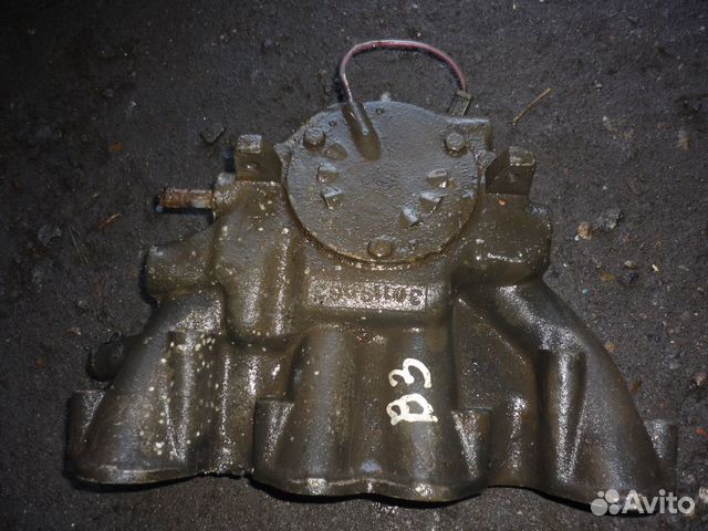 Впускной коллектор Фольцваген Пассат б3 1.8