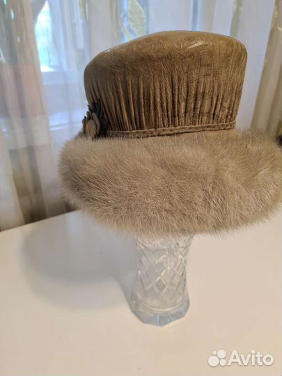 Шляпа женская нат кожа с норкой